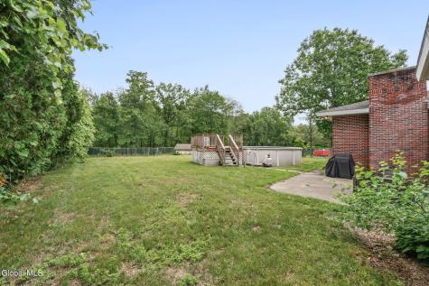 24 Warwick Avenue Albany NY 12205