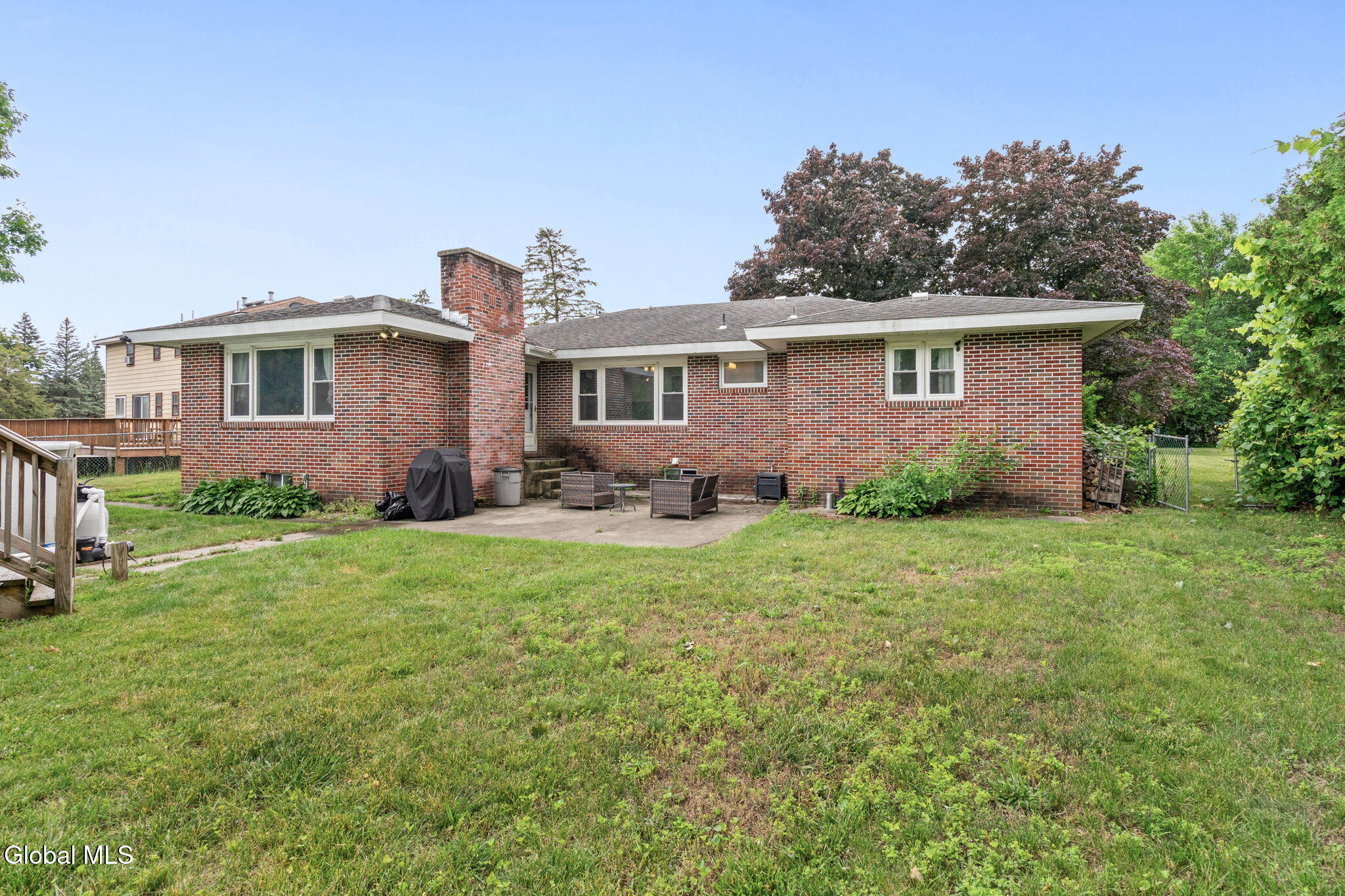 24 Warwick Avenue Albany NY 12205