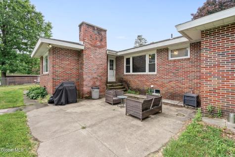 24 Warwick Avenue Albany NY 12205