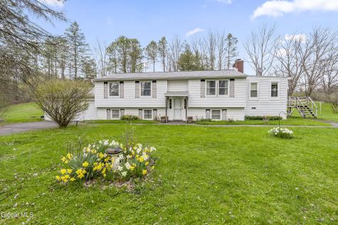 1704 Us Route 9w Selkirk NY 12158