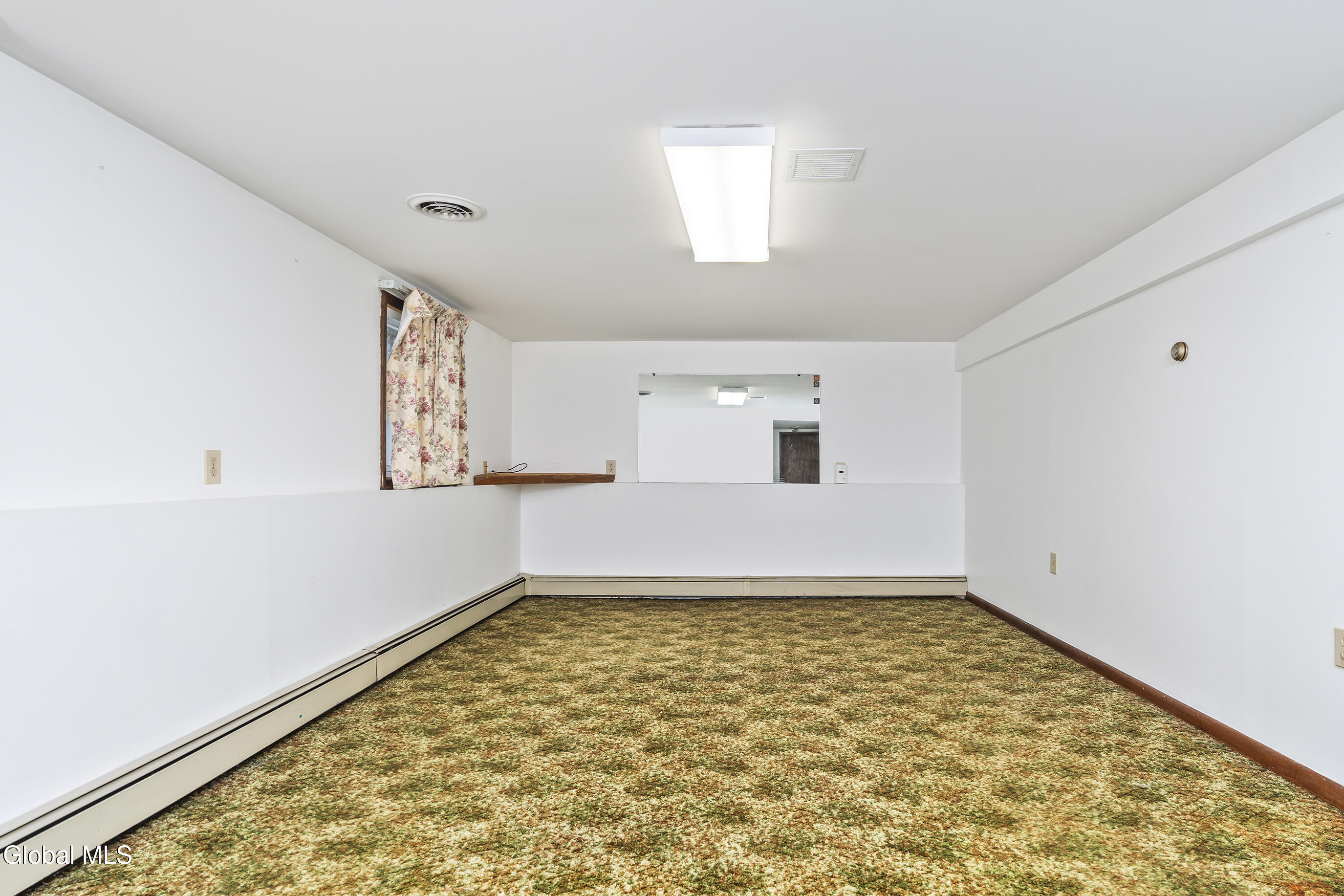 1704 Us Route 9w Selkirk NY 12158