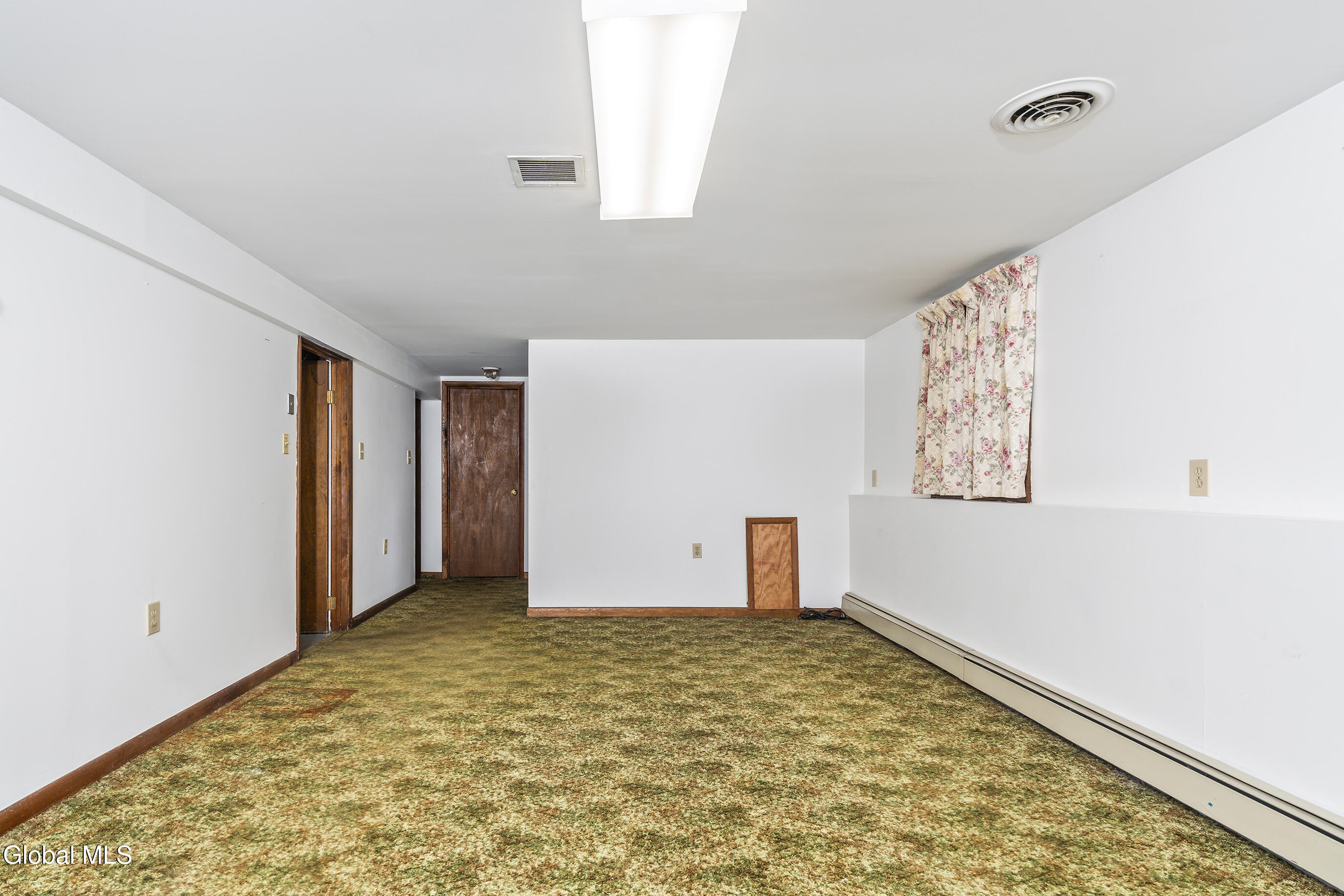 1704 Us Route 9w Selkirk NY 12158