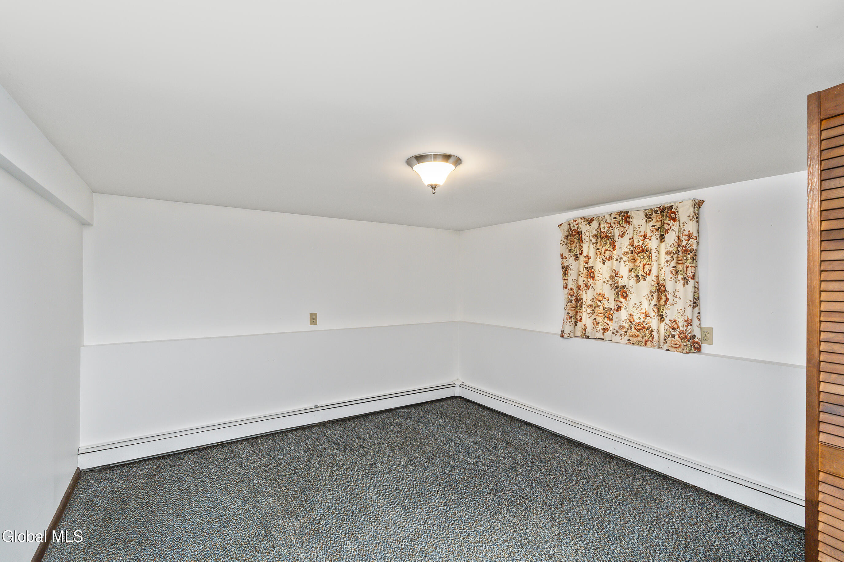 1704 Us Route 9w Selkirk NY 12158