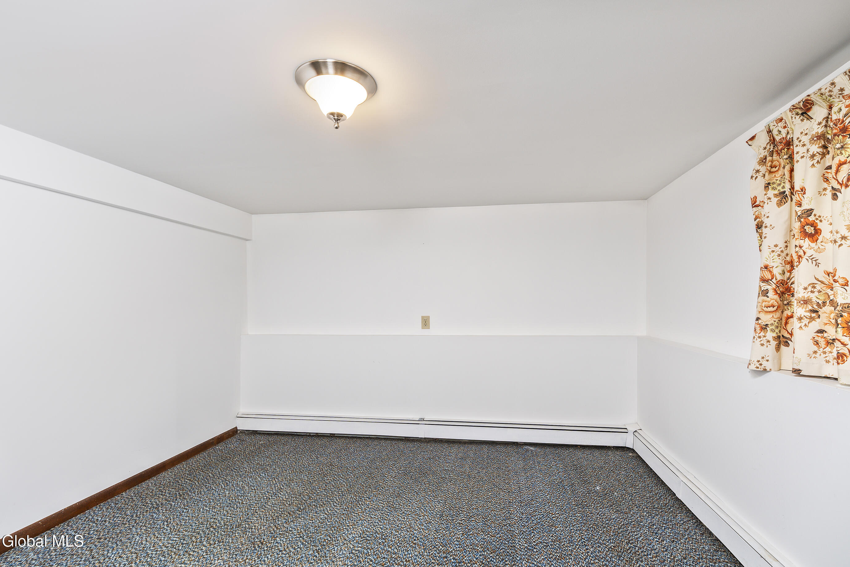 1704 Us Route 9w Selkirk NY 12158