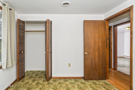 1704 Us Route 9w Selkirk NY 12158