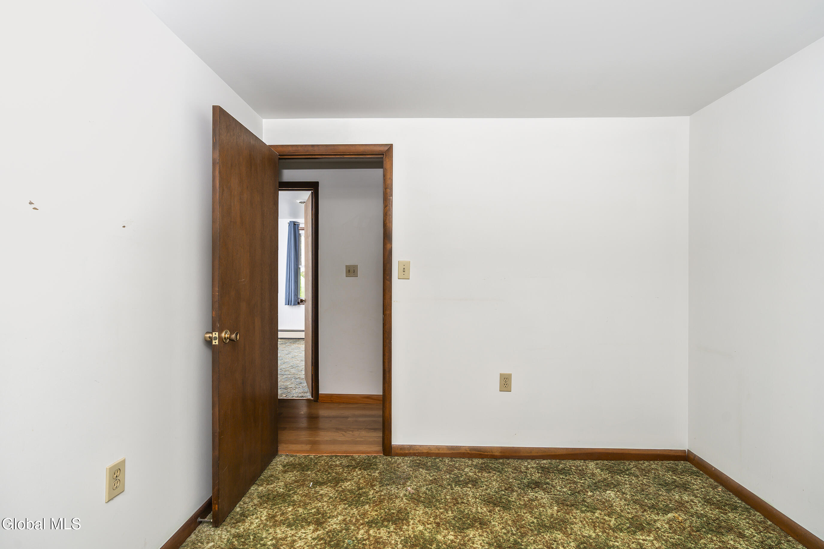 1704 Us Route 9w Selkirk NY 12158