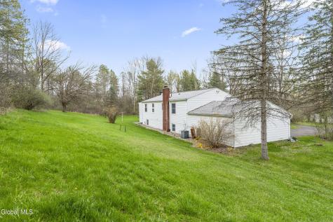 1704 Us Route 9w Selkirk NY 12158
