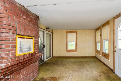 1704 Us Route 9w Selkirk NY 12158