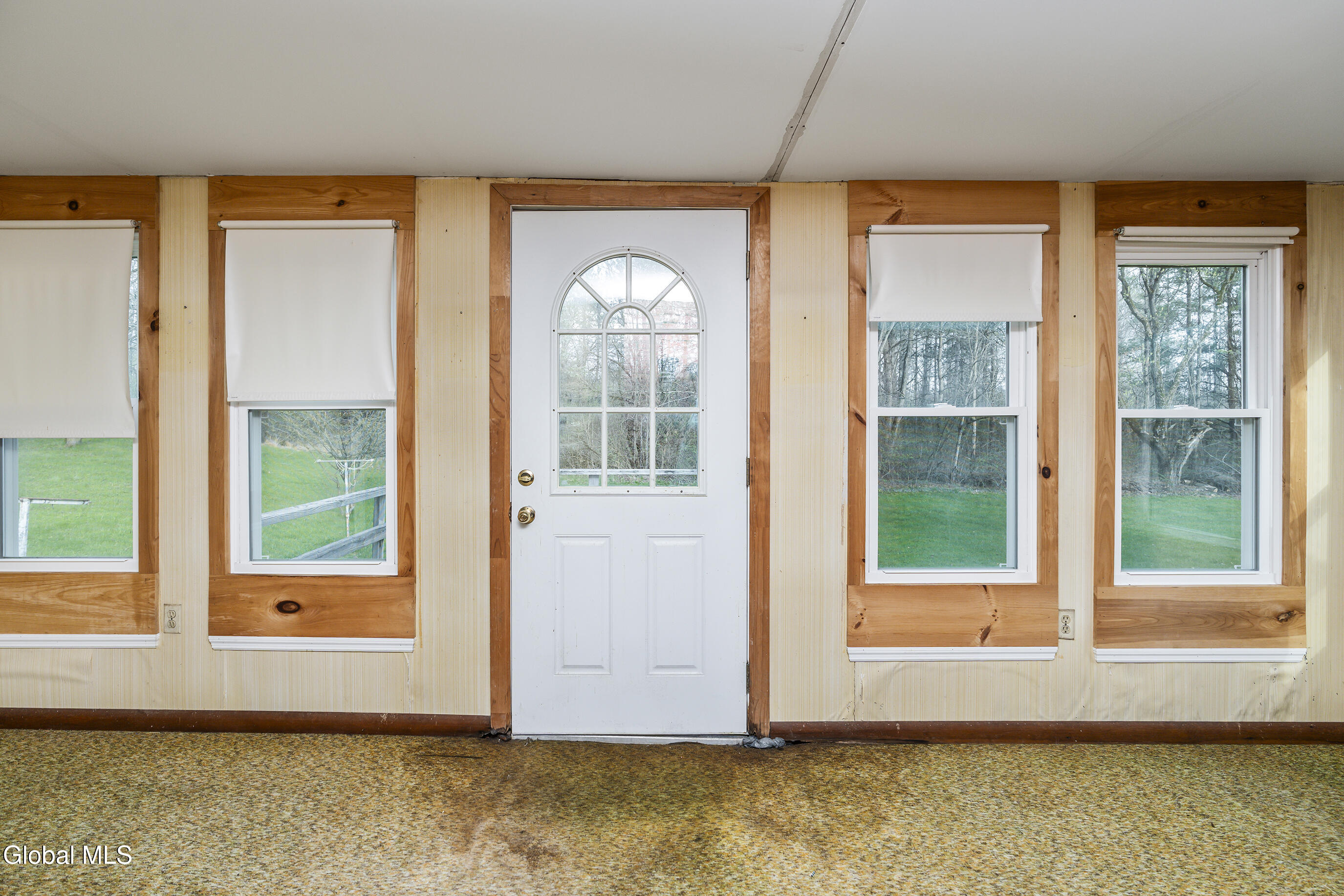 1704 Us Route 9w Selkirk NY 12158