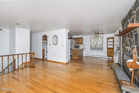 1704 Us Route 9w Selkirk NY 12158