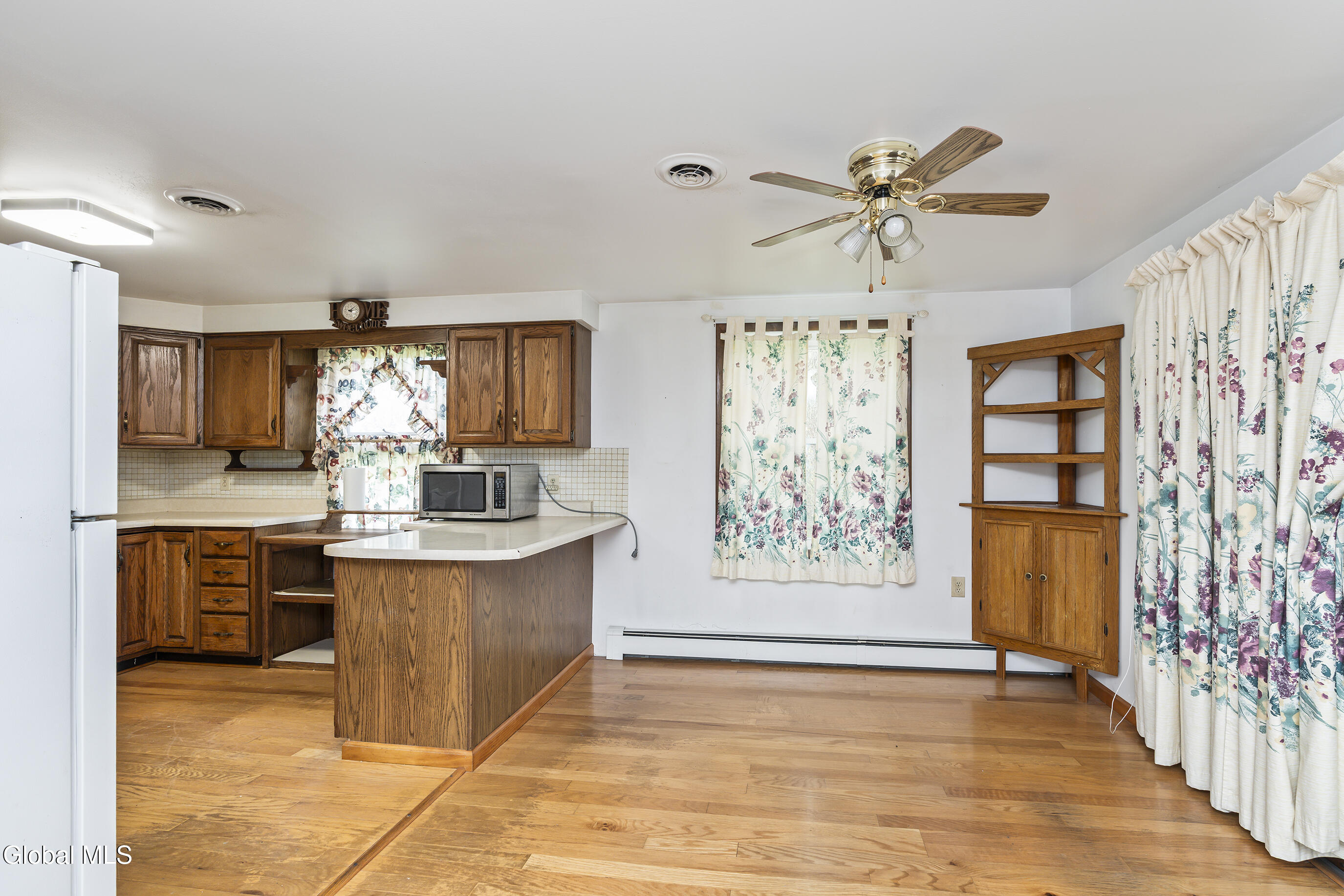 1704 Us Route 9w Selkirk NY 12158