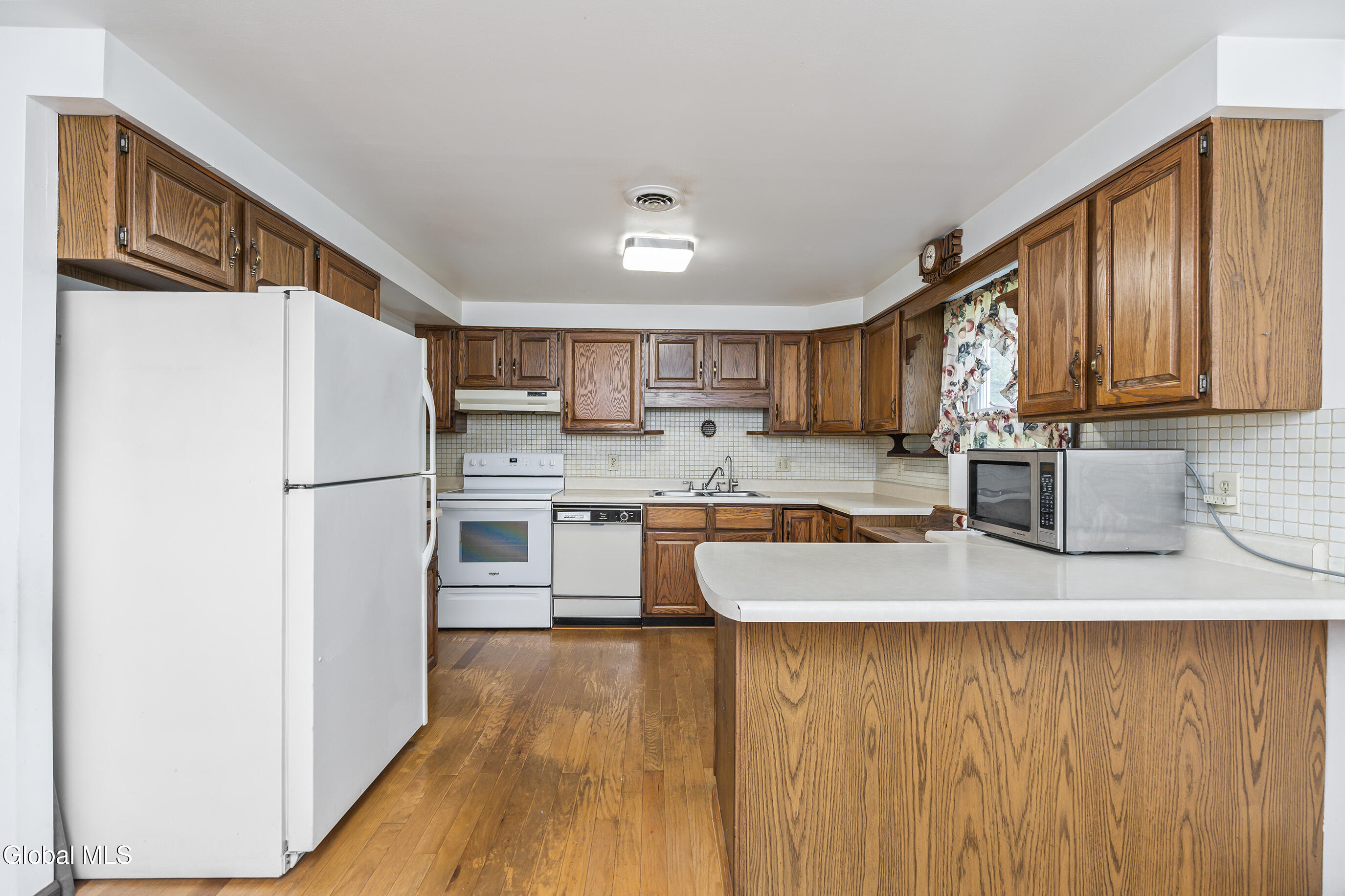 1704 Us Route 9w Selkirk NY 12158