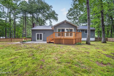 8 Cedarcrest Drive Saratoga Springs NY 12866