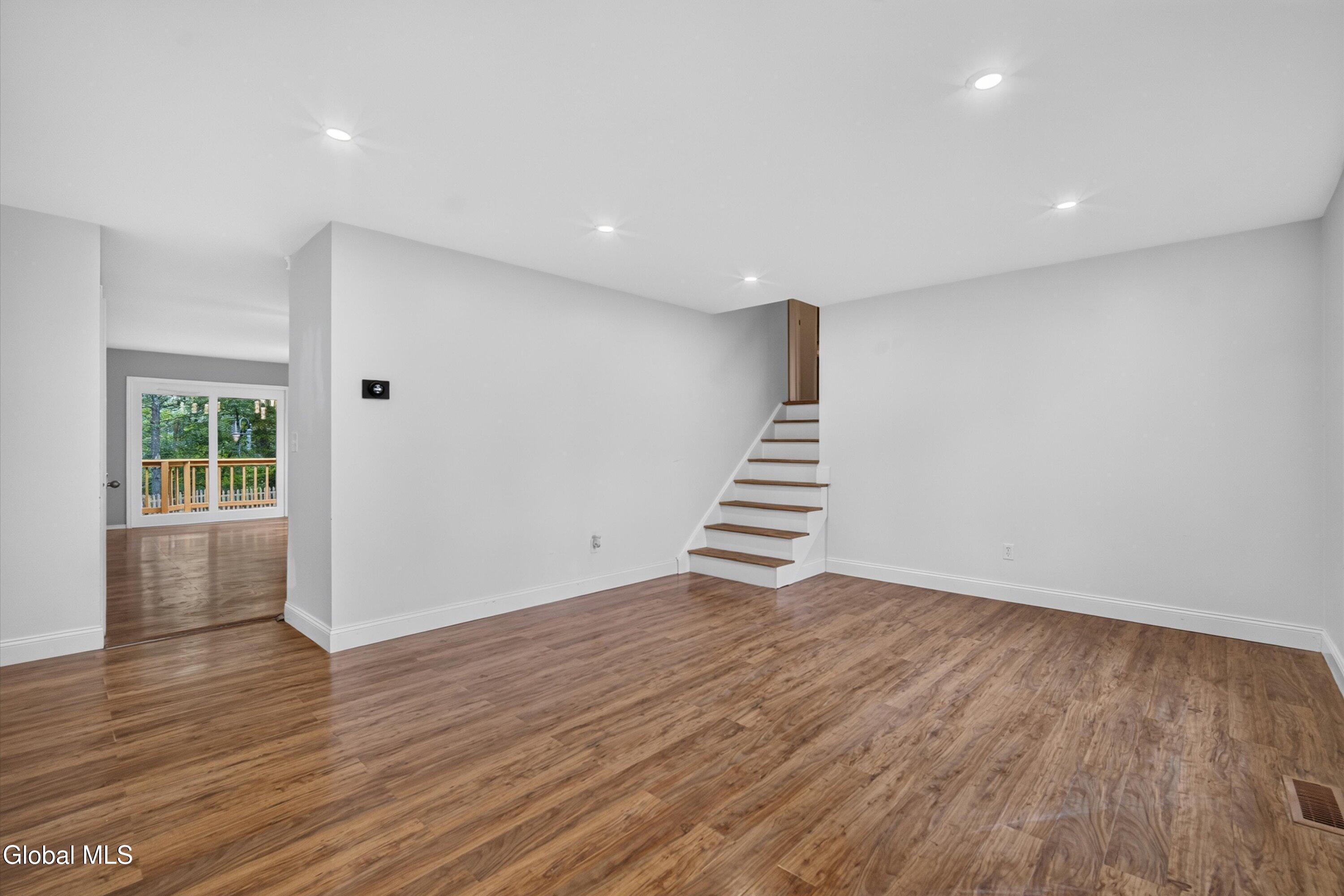 8 Cedarcrest Drive Saratoga Springs NY 12866