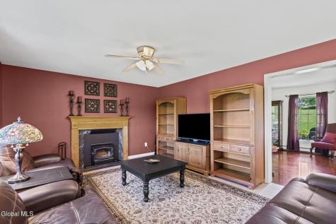 182 Lawson Road Pattersonville NY 12137
