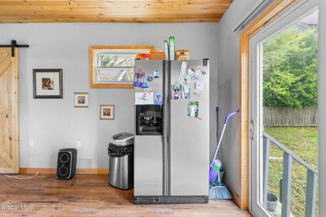2 W 10th Avenue Gloversville NY 12078