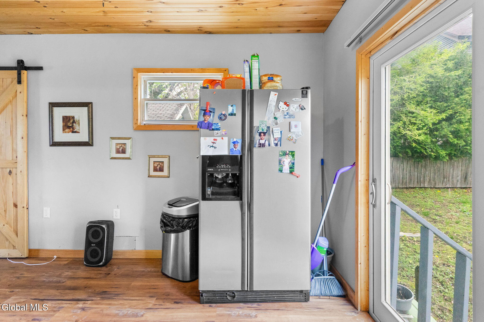 2 W 10th Avenue Gloversville NY 12078