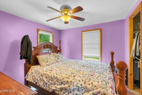 2 W 10th Avenue Gloversville NY 12078