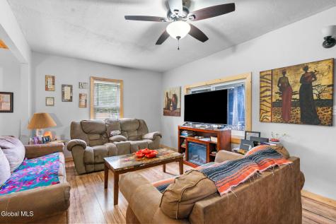 2 W 10th Avenue Gloversville NY 12078