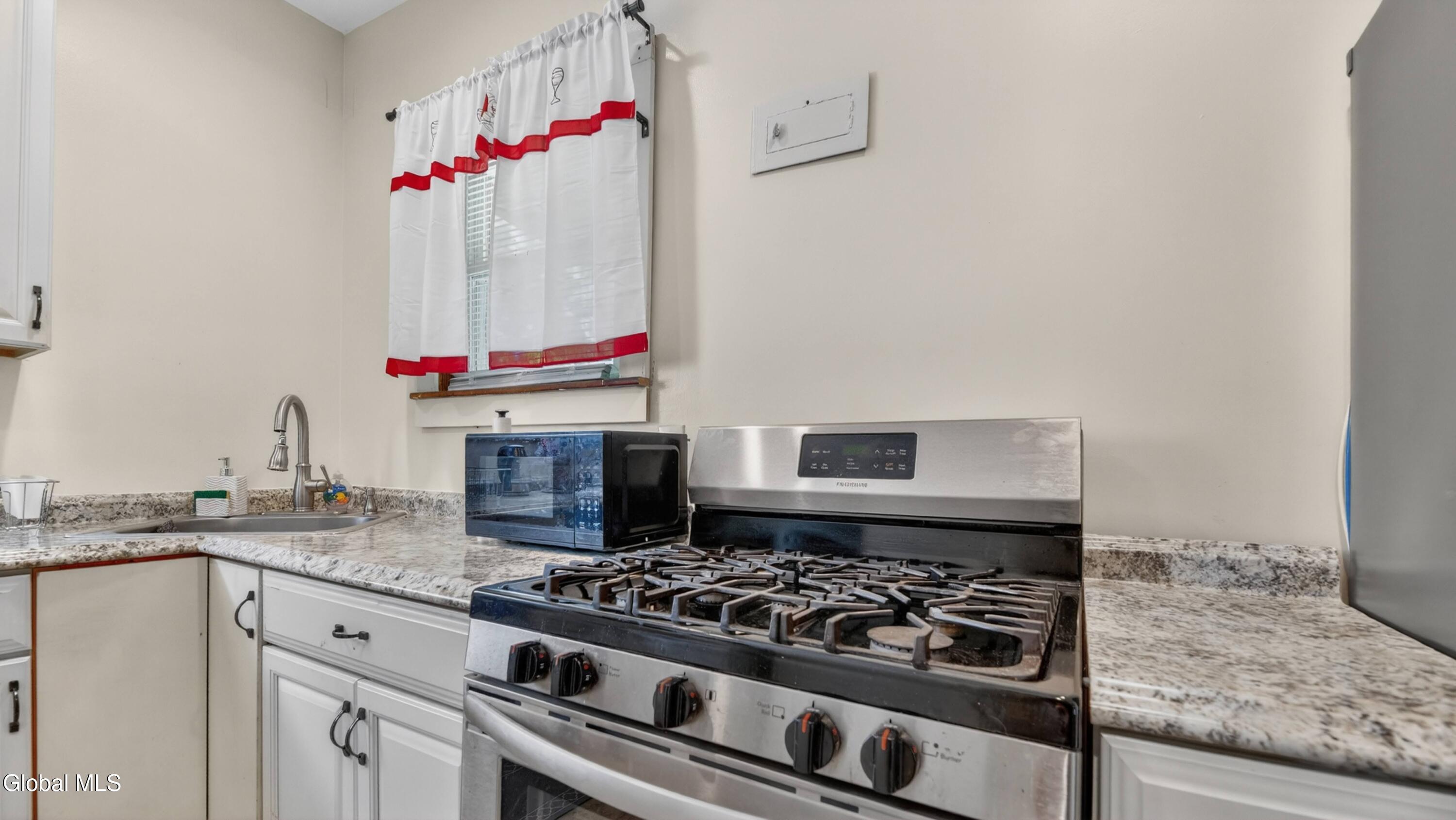 25 Highland Place Canajoharie NY 13317