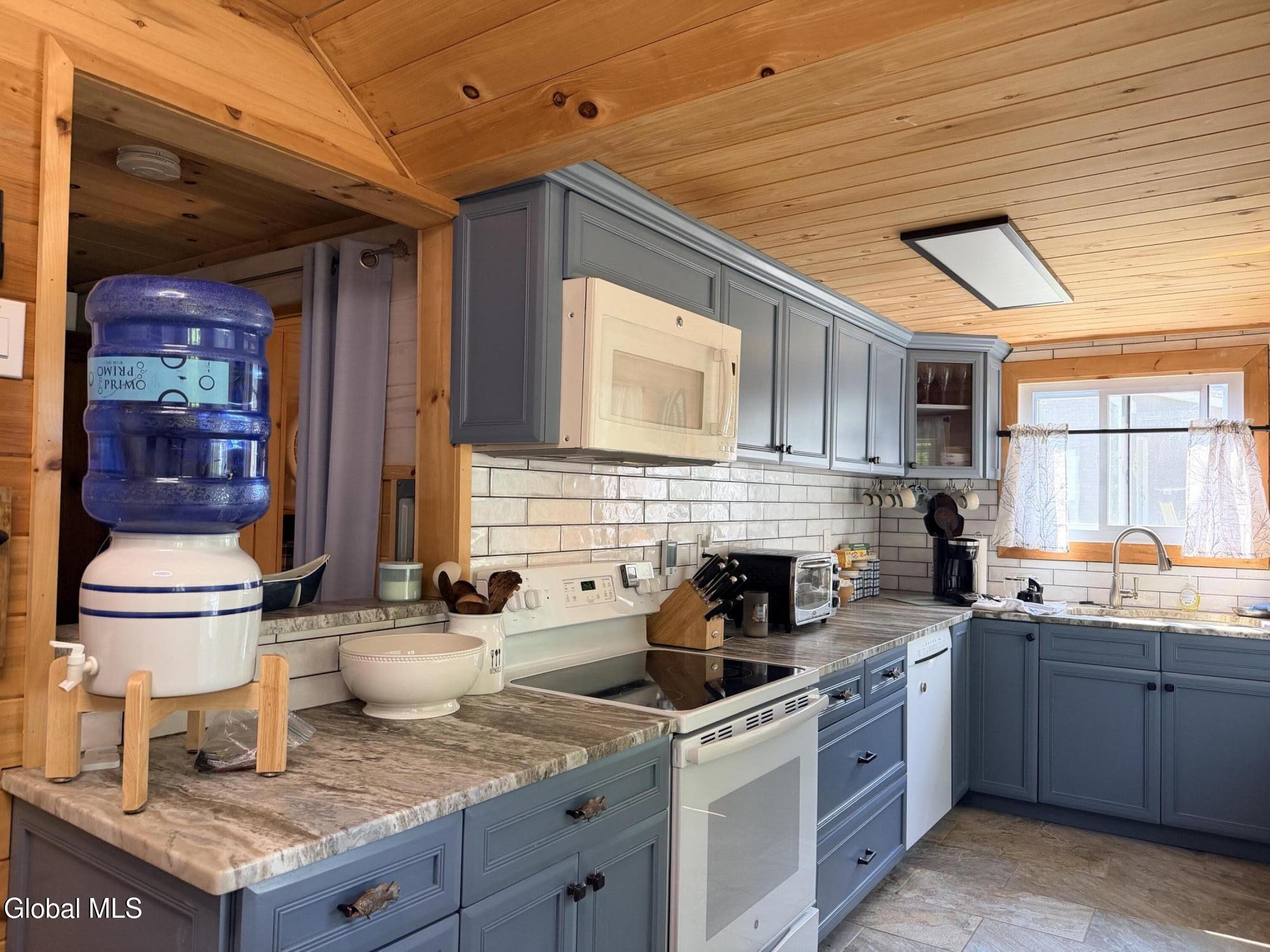 50 W Shore Road Stratford NY 13470