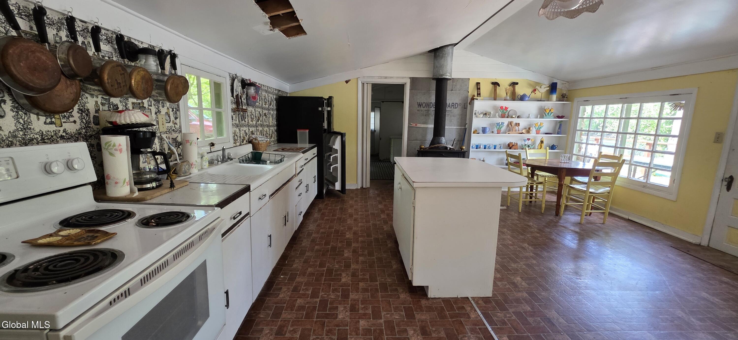 2720 May Road Hagaman NY 12086