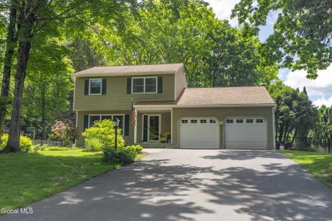 26 Thunder Run Gansevoort NY 12831