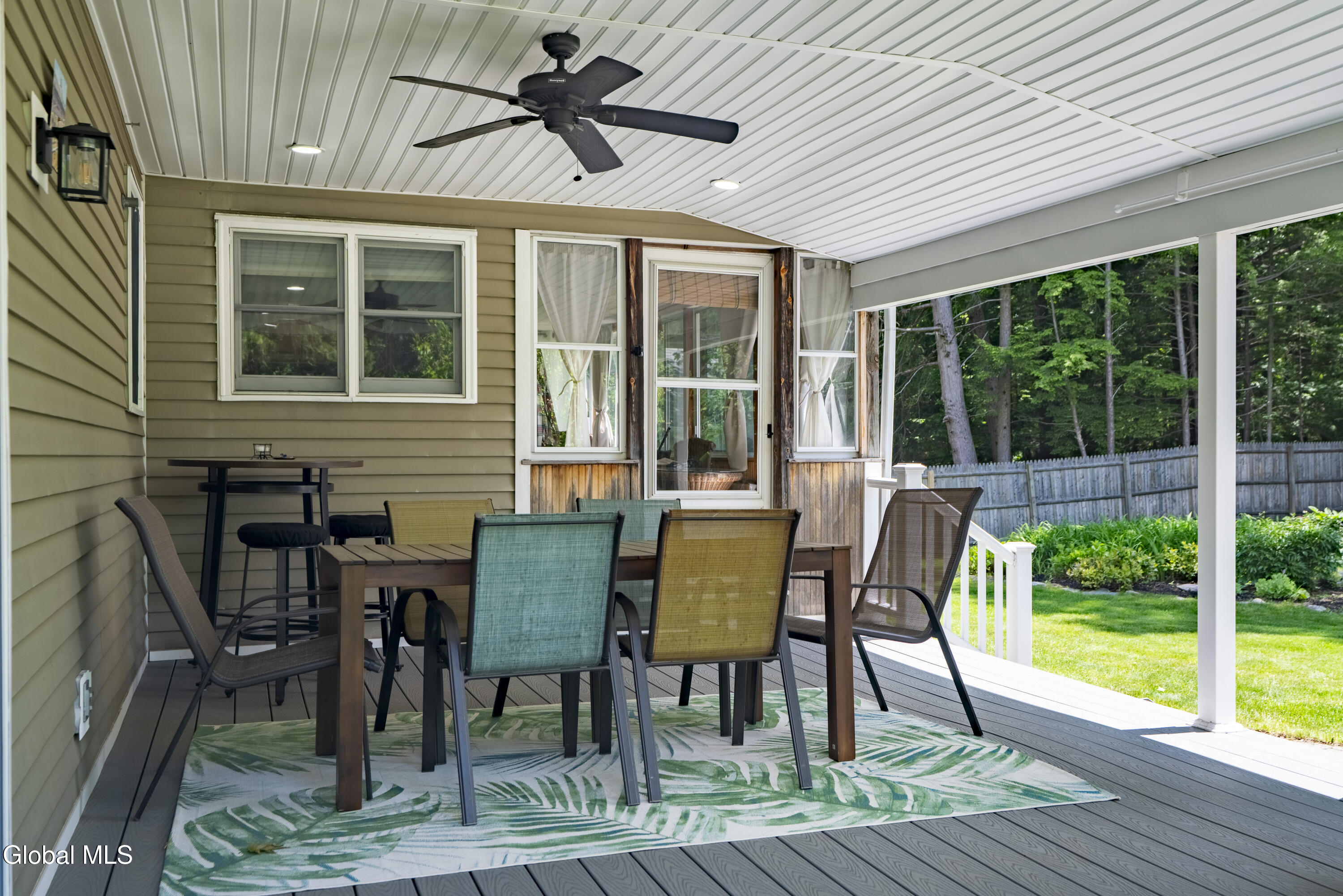 26 Thunder Run Gansevoort NY 12831