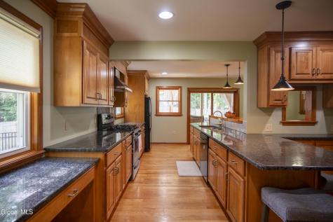 26 Thunder Run Gansevoort NY 12831