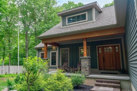 8 Caitlin Court Saratoga Springs NY 12866