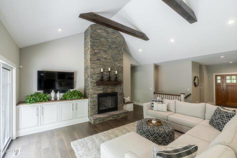 8 Caitlin Court Saratoga Springs NY 12866