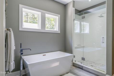8 Caitlin Court Saratoga Springs NY 12866