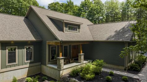 8 Caitlin Court Saratoga Springs NY 12866