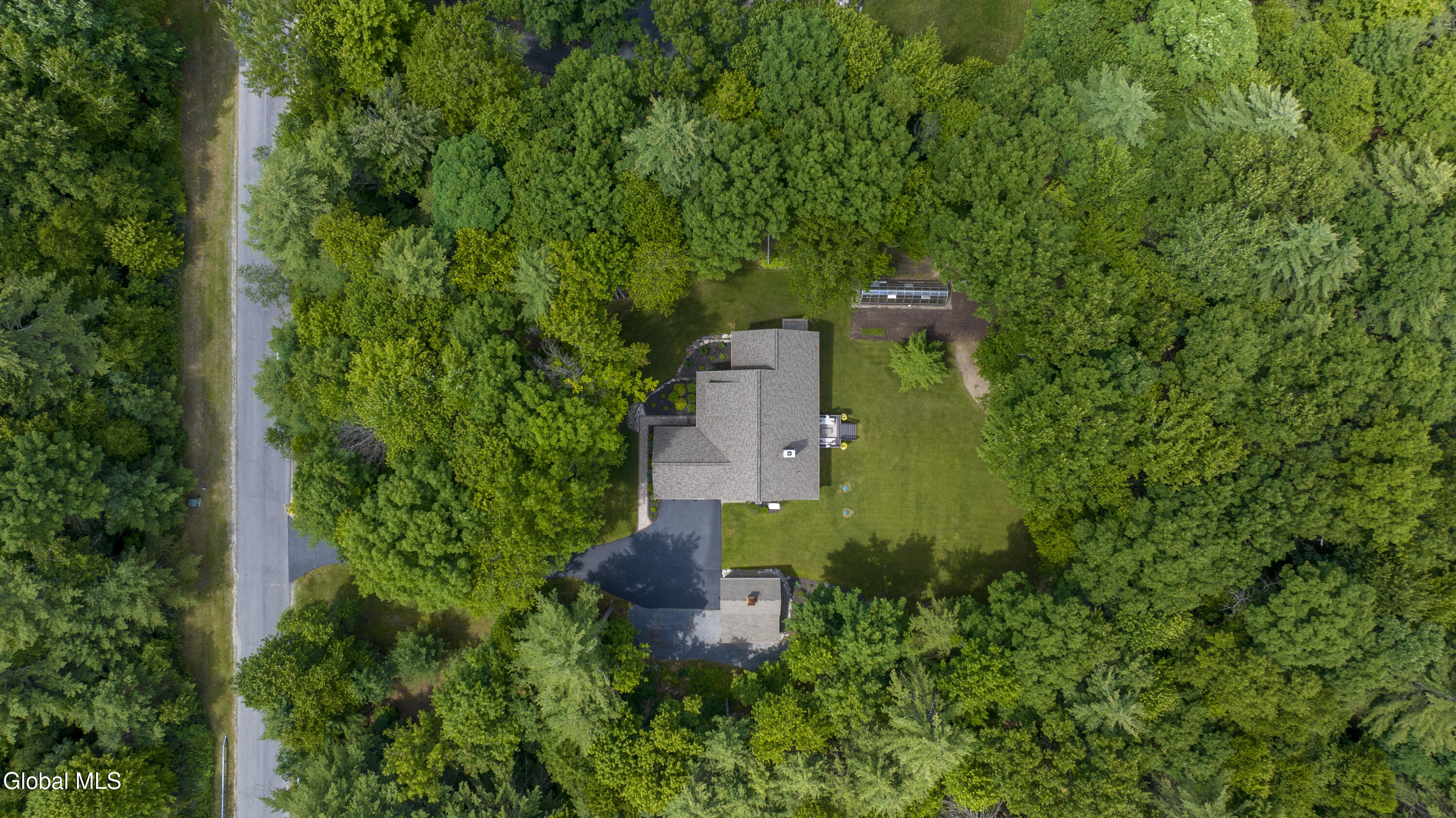 8 Caitlin Court Saratoga Springs NY 12866