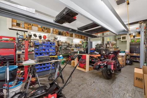 520 Mcchesney Ave Extension Troy NY 12180