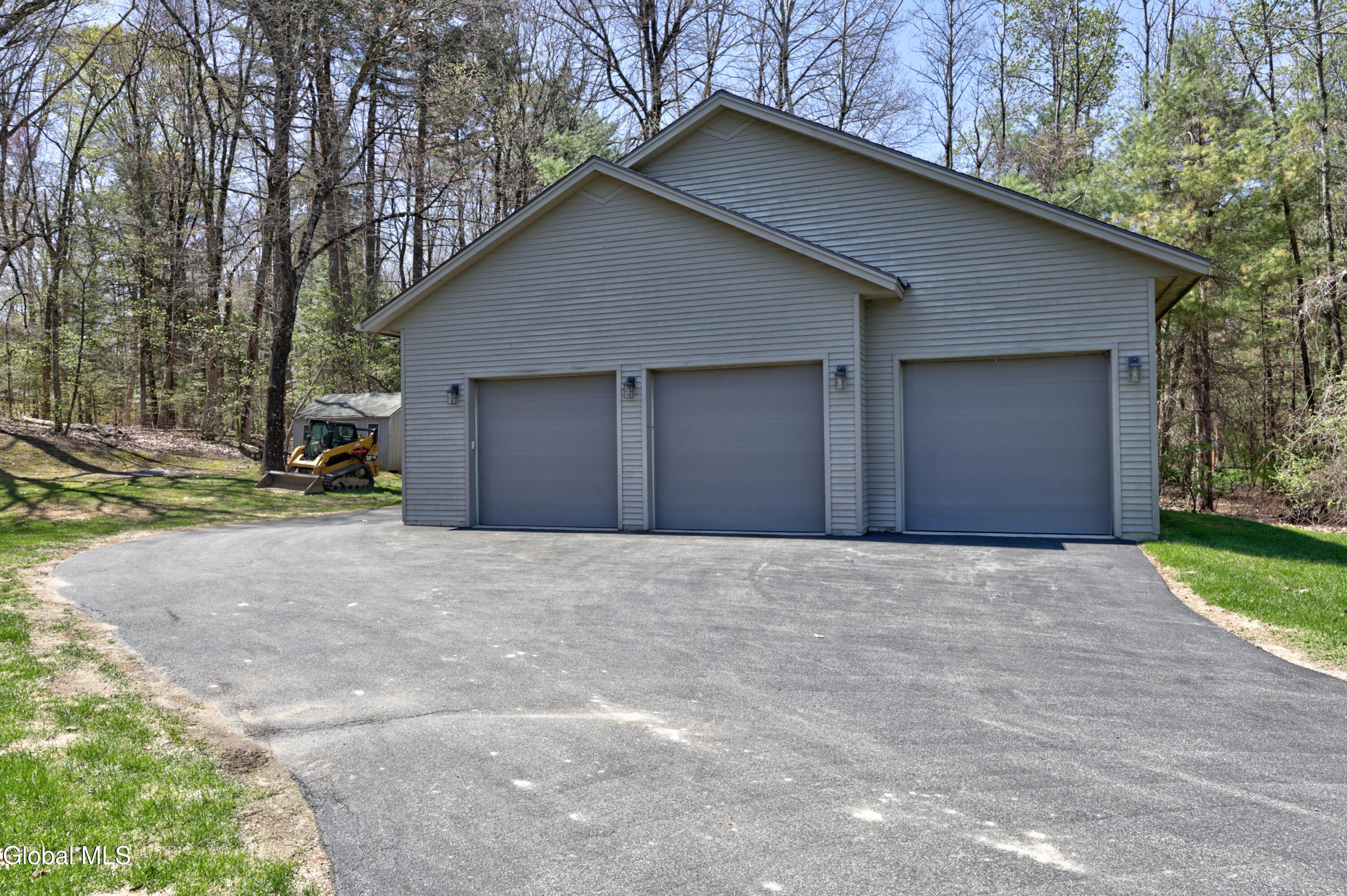 1 Rainbow Way Malta NY 12020