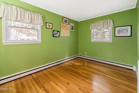 6 Springwood Drive Saratoga Springs NY 12866