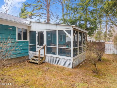 6 Springwood Drive Saratoga Springs NY 12866