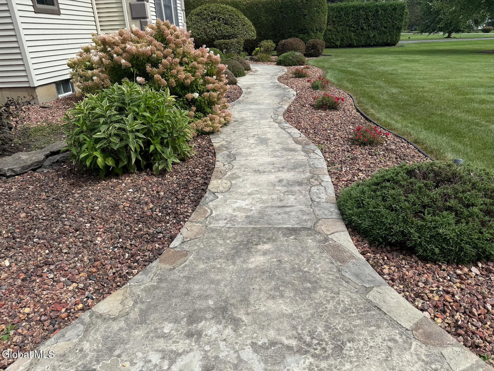 156 Hickory Ridge Road Amsterdam NY 12010
