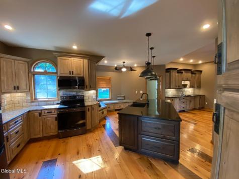 156 Hickory Ridge Road Amsterdam NY 12010