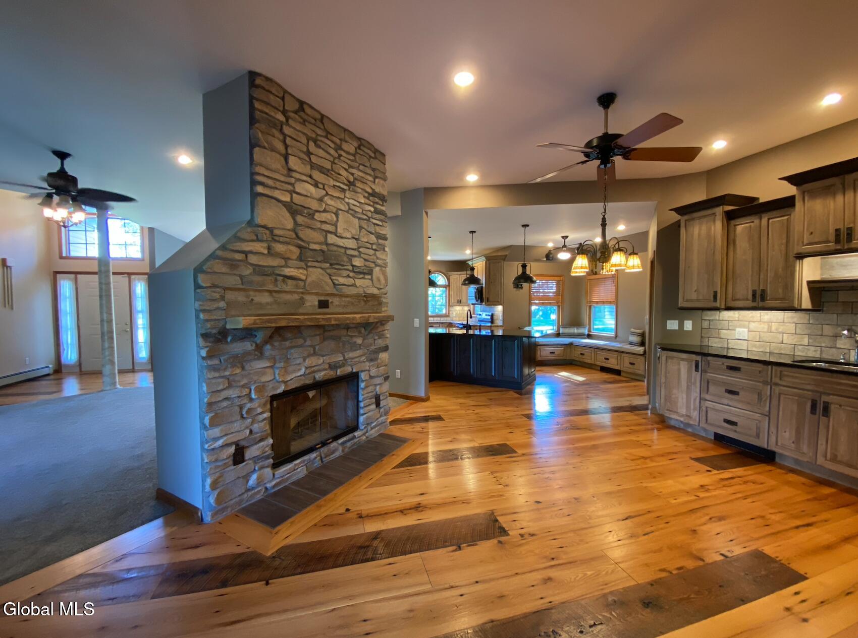 156 Hickory Ridge Road Amsterdam NY 12010