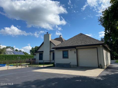 156 Hickory Ridge Road Amsterdam NY 12010
