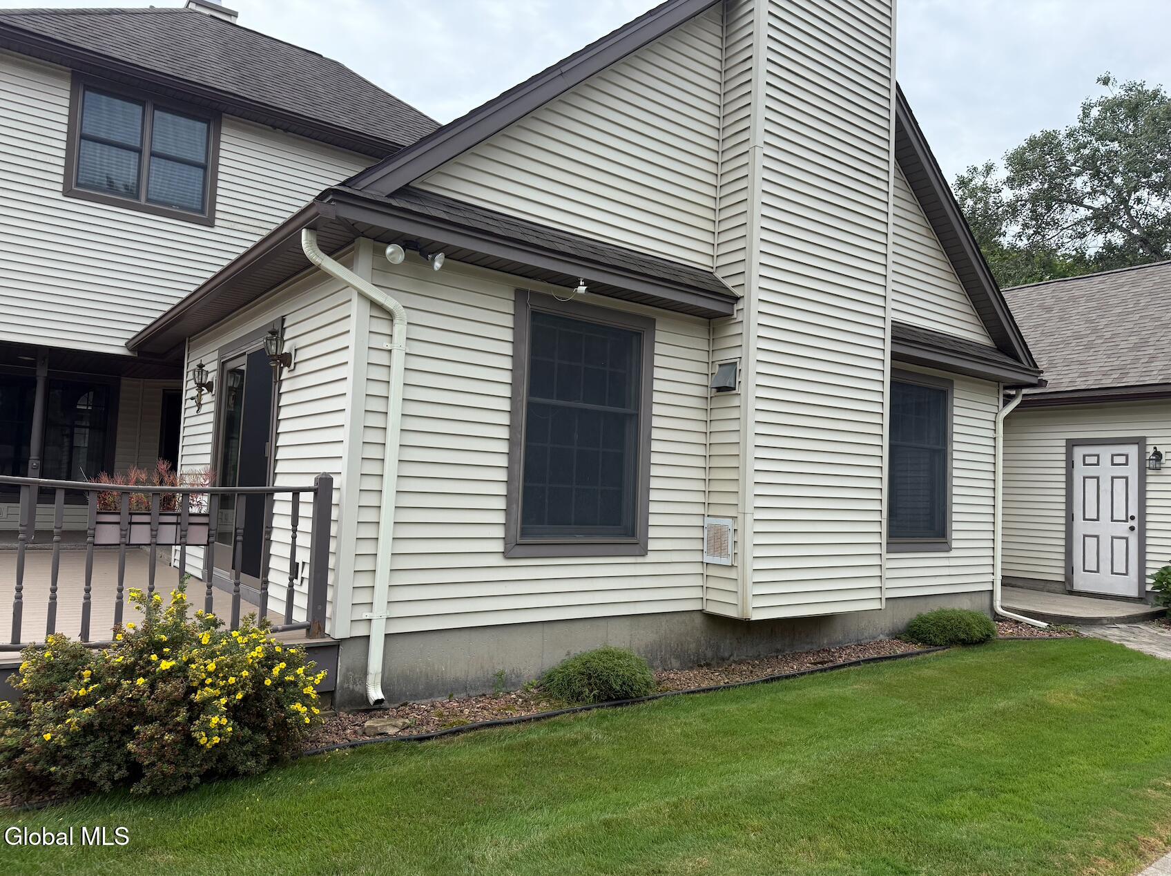 156 Hickory Ridge Road Amsterdam NY 12010