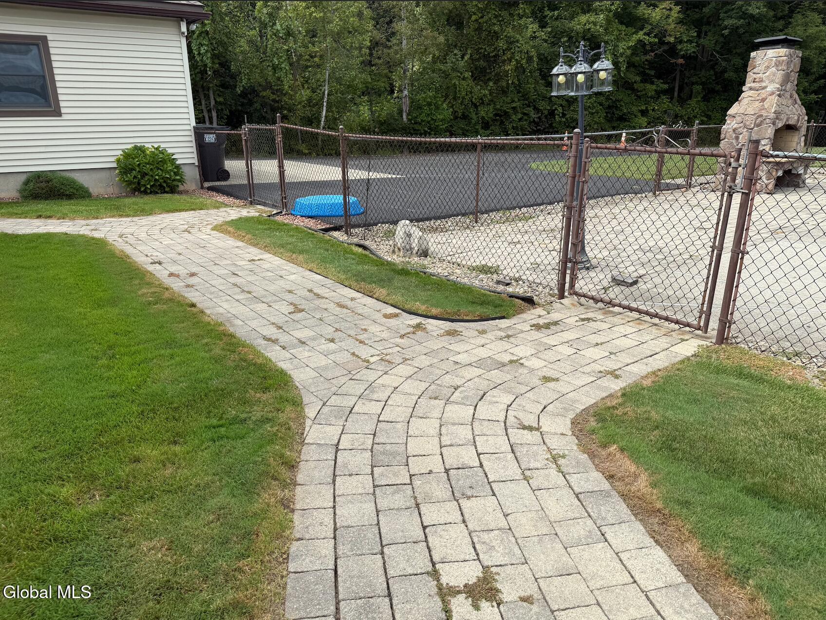 156 Hickory Ridge Road Amsterdam NY 12010