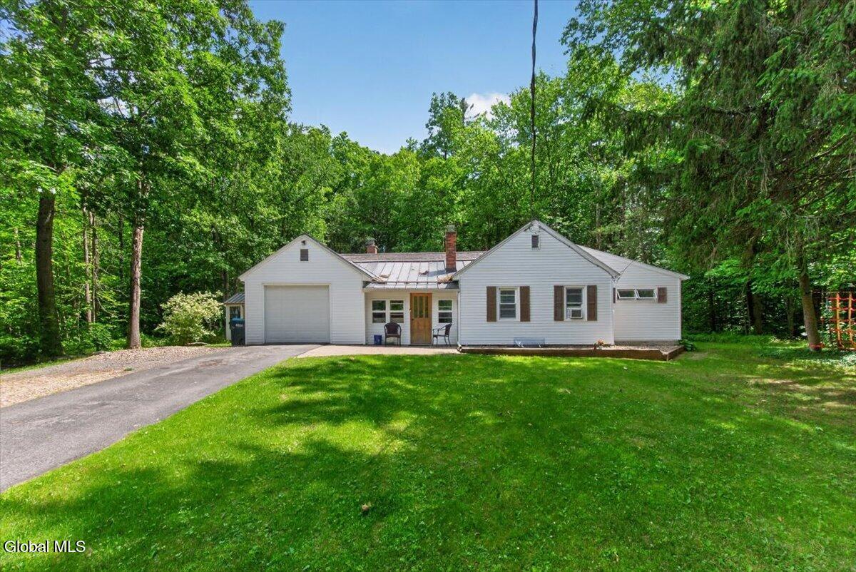 7 Jenkins Road Burnt Hills NY 12027