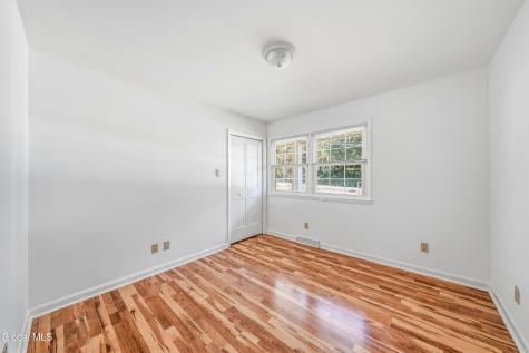 1460 Van Antwerp Road Niskayuna NY 12309