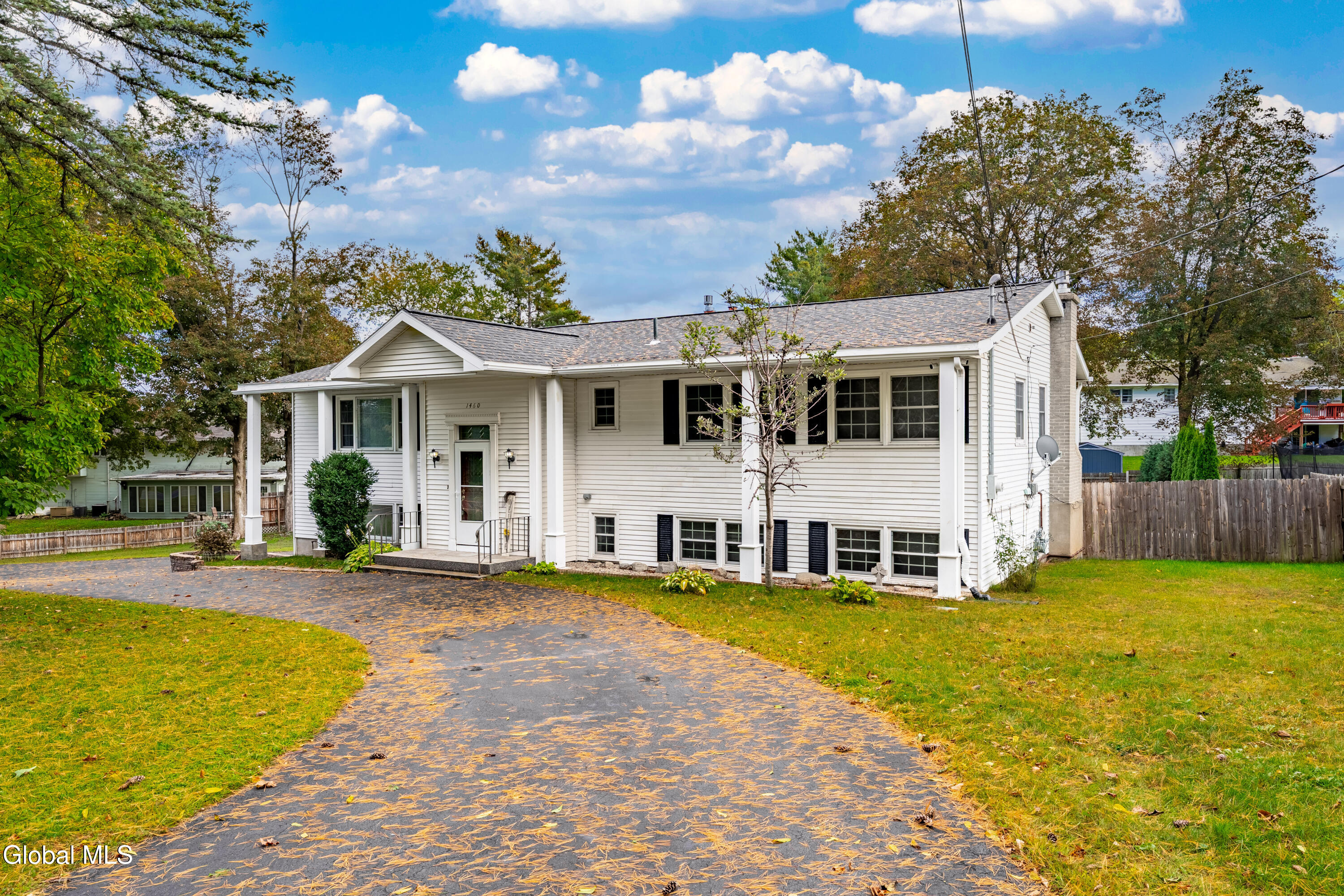 1460 Van Antwerp Road Niskayuna NY 12309