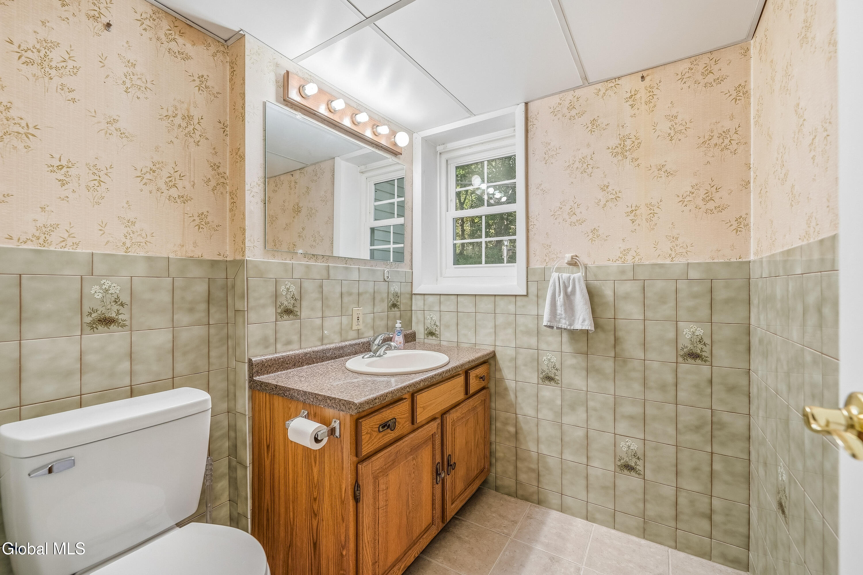 1460 Van Antwerp Road Niskayuna NY 12309