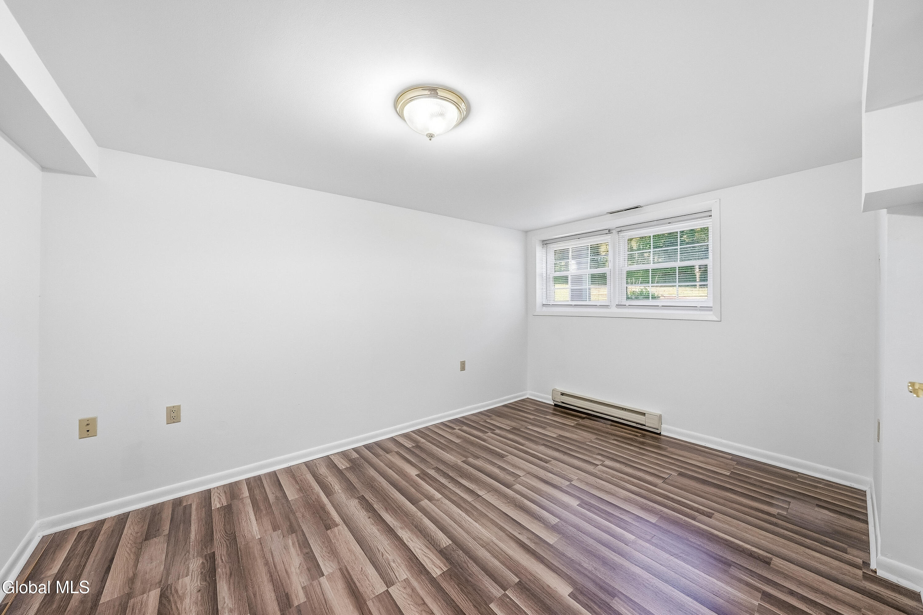 1460 Van Antwerp Road Niskayuna NY 12309