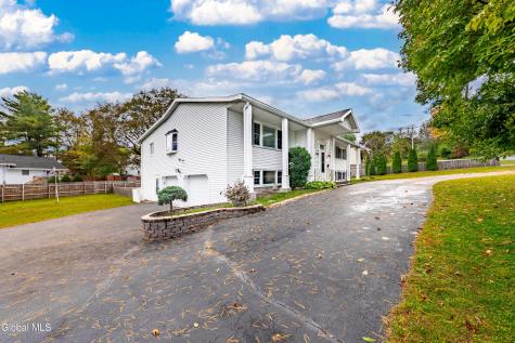 1460 Van Antwerp Road Niskayuna NY 12309
